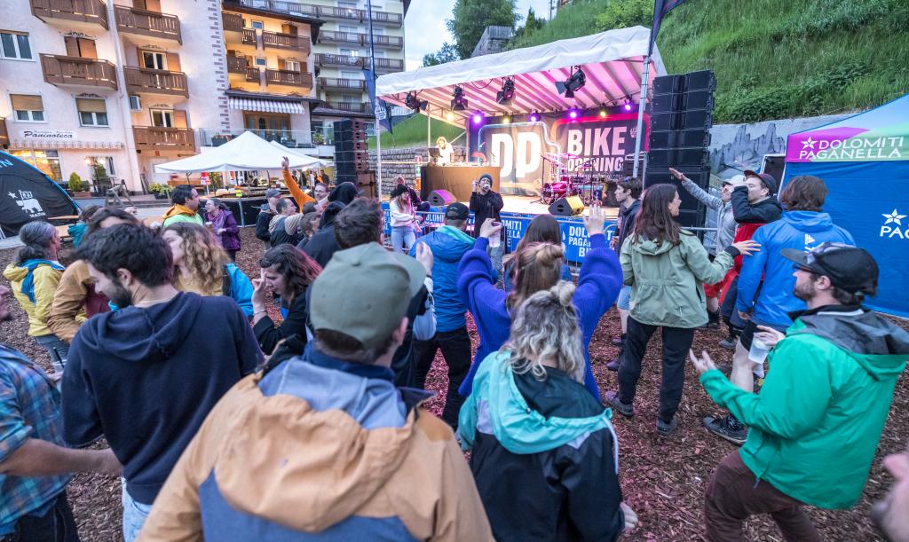 2023_DP_Bike_Opening_by_monEpic_highres_45_von_54.jpg 2023_DP_Bike_Opening_by_monEpic_highres_45_von_54.jpg