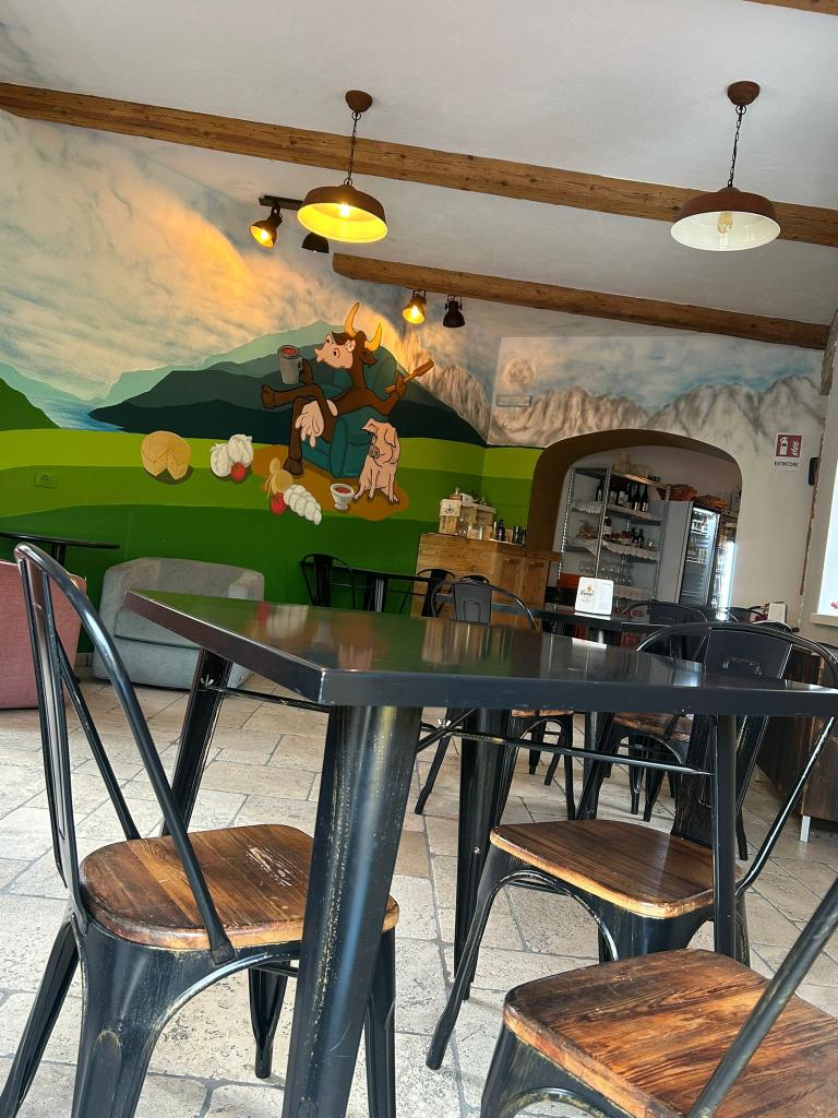 PHOTO-2025-05-16-17-08-20_3.jpg PHOTO-2025-05-16-17-08-20_3.jpg